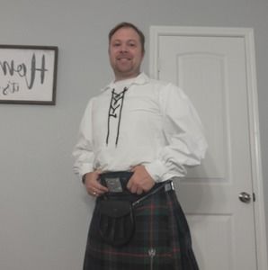 Meet your Posher, Aaron